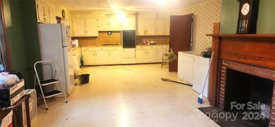 2378 Reepsville Rd, Lincolnton, NC 28092 - photo 4