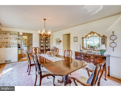 125 Greenleigh Ct, Merchantville, NJ 08109 - photo 7