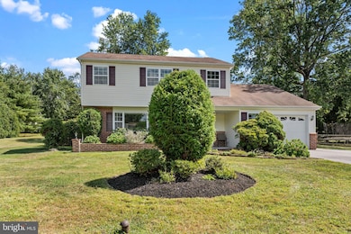 1375 Mark Dr, Lansdale, PA 19446 - photo 2