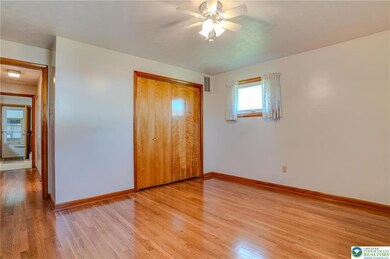 829 E Main St, Weatherly, PA 18255 - photo 7