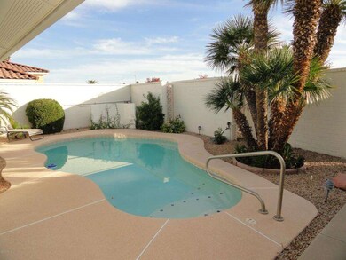 9530 W Lindgren Ave, Sun City, AZ 85373 - photo 5