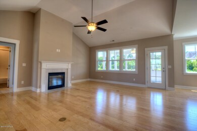 746 Tuscan Way-large-003-21-Living Room-