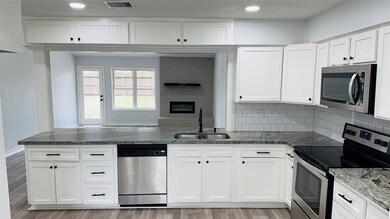 7315 Log Cradle Dr, Houston, TX 77041 - photo 6