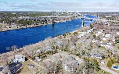 Bourne Bridge
