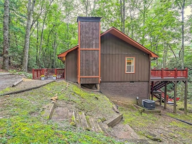 767 Driver Ln, Dillard, GA 30537 - photo 2