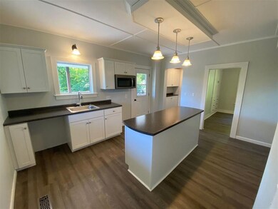 181 Middle St, Newport, VT 05855 - photo 6