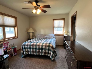 7 Dill Ave SW, Madelia, MN 56062 - photo 4