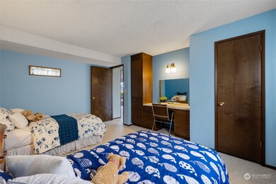 4301 Olympic Blvd W, University Place, WA 98466 - photo 7