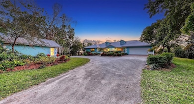 1440 Kimlira Ln, Sarasota, FL 34231 - photo 7