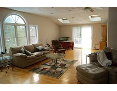 10 Hidden Ln, Mansfield, MA 02048 - photo 4