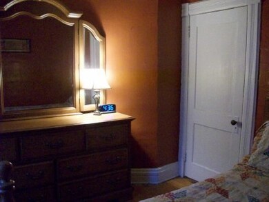 bedroom main new<|><|>