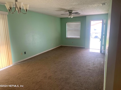 4345 Melissa Ct W, Jacksonville, FL 32210 - photo 4