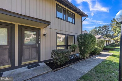 548 Glen Ct, Glen Burnie, MD 21061 - photo 2