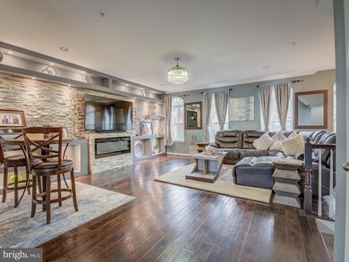 15607 Burford Ln, Upper Marlboro, MD 20774 - photo 2