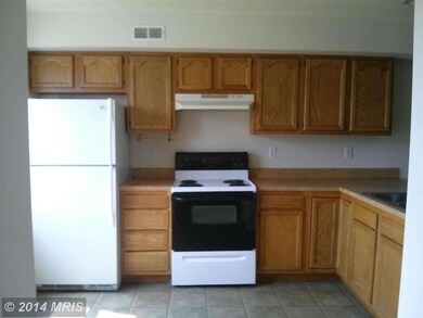 711 W 11th St, Front Royal, VA 22630 - photo 2