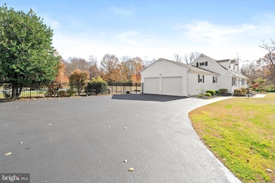 21 Holmes Mill Rd, Cream Ridge, NJ 08514 - photo 3