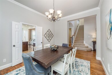 Also leads into the kitchen!