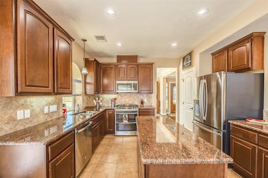 1905 Rosenbaum Dr, Brenham, TX 77833 - photo 3