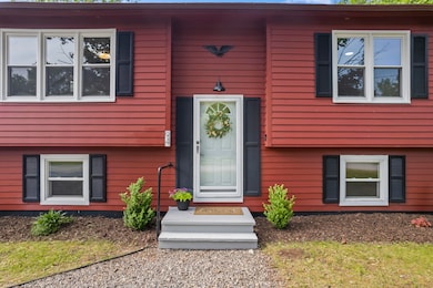 94 Pine Ledge Dr, Wells, ME 04090 - photo 4