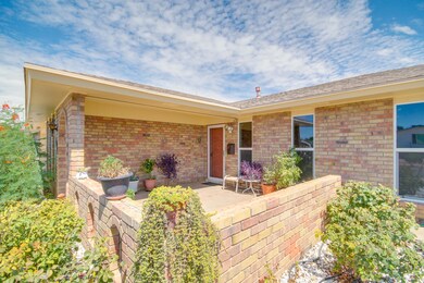 10119 Woodway Dr, El Paso, TX 79925 - photo 2