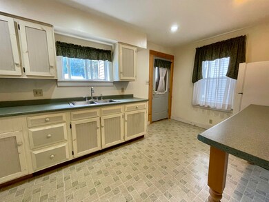 14 E Washington St, Rutland, VT 05701 - photo 5