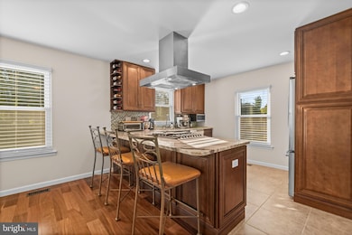 27 Carver Rd, Cabin John, MD 20818 - photo 4