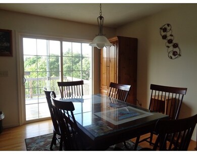 92 Cortis Rd, Dudley, MA 01571 - photo 5