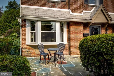 529 Rock Glen Dr, Wynnewood, PA 19096 - photo 2