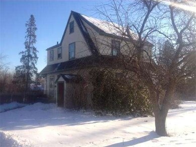 69 Whiting St, Lunenburg, MA 01462 - photo 2