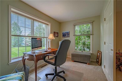 2025 Dougherty Cir, Macungie, PA 18062 - photo 7