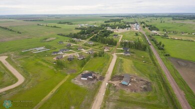 204 Laverne Ln, Colfax, ND 58018 - photo 2