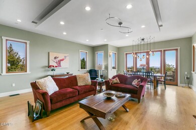 499 Arnett Avenue-028-041-Living Room-ML