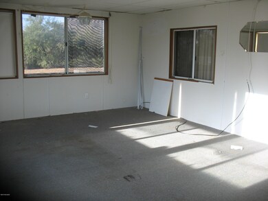 4110 Mimbres AZ Room