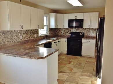 8297 Tarlton Rd, Circleville, OH 43113 - photo 7