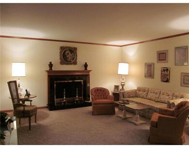 51 E Hill Dr, Cranston, RI 02920 - photo 4