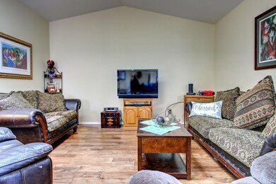 112 vaulted ceiling