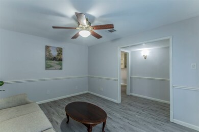 10150 Scotsbrook Dr, Houston, TX 77038 - photo 4