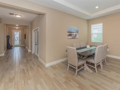 Open, bright floorplan
