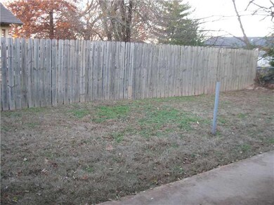 704 NW 11th St unit A, Bentonville, AR 72712 - photo 7