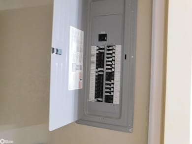 606 S Elm St, Creston, IA 50801 - photo 7