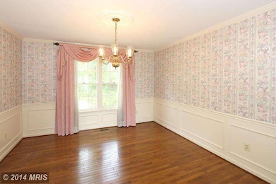 13126 Venetian Rd, Silver Spring, MD 20904 - photo 5