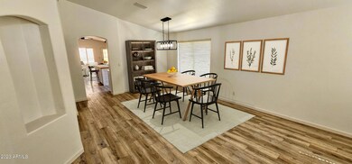 Virtual Dining Room