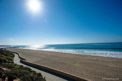 318 Juniper Ave unit 5, Carlsbad, CA 92008 - photo 4