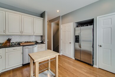 2664 N Southport Ave, Chicago, IL 60614 - photo 6