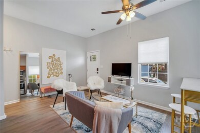 321 W 31st St, Savannah, GA 31401 - photo 6