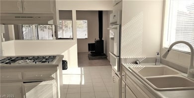 3066 Burnham Ave, Las Vegas, NV 89169 - photo 4