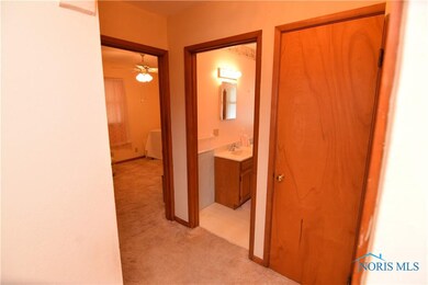 2605 Wyndale Rd, Toledo, OH 43613 - photo 5