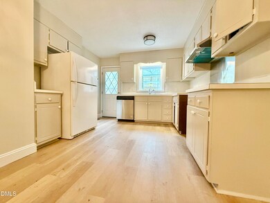 3517 Morningside Dr, Raleigh, NC 27607 - photo 7