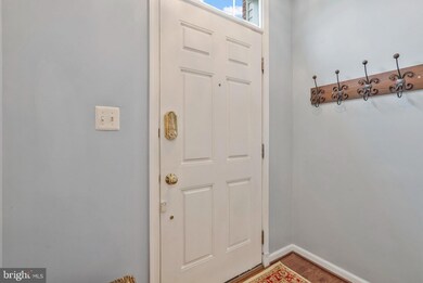 25333 Eldridge Terrace, Chantilly, VA 20152 - photo 7