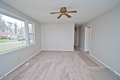 600 Maple St, Jacksonville, NC 28540 - photo 3